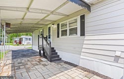 25 RIDGEWOOD MANOR, MANHEIM, PA 17545