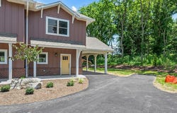 261 N Church St, Marion, VA 24354