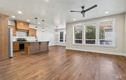74 E Ranch Dr, Eagle, ID 83616
