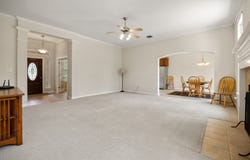 1262 MORNING GLORY LN, Adkins, TX 78101