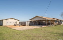 4730 Gobbler Rd, Century, FL 32535