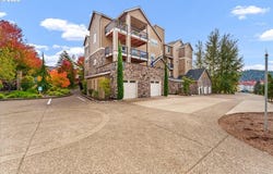 11758 SE CRESTED EAGLE Ln, HappyValley, OR 97086