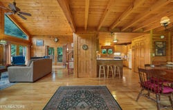 813 Steer Creek Rd, Tellico Plains, TN 37385