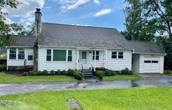 937 E State Street, Ithaca City, NY 14850