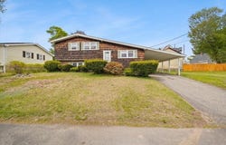 36 Gardner Ave, Brockton, MA 02302