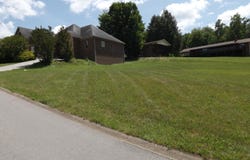 Cromwell St lot: 14, Harrogate, TN 37752
