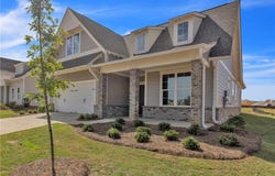 2010 BURT'S GAP LOOP, AUBURN, AL 36830
