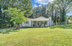 105 Barnette RD, Salem, VA 24153