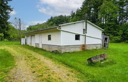 24981 Township Rd 26, Coshocton, OH 43812