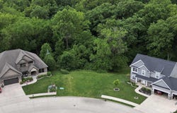 6711 N Water Oak Drive, Edwards, IL 61528