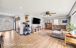 3036 E Miller Road, Midland, MI 48640