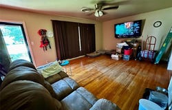 1010 W Custer Street, Seymour, TX 76380