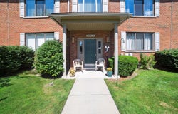 32708 Harper Avenue, Saint Clair Shores, MI 48082