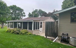 2221 Fairbanks St., Sioux City, IA 51109