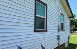 809 Owens ST, Ozark, AR 72949