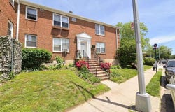 17209 Crocheron Avenue, Flushing, NY 11358