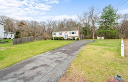 70 Cortland Place, Taunton, MA 02780