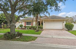 300 NW 17th Ave, Pompano Beach, FL 33069