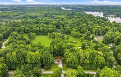 2043 N Park Lane, Roaming Shores, OH 44084