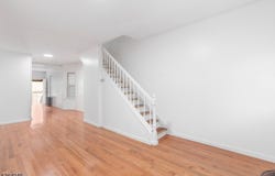 924 12E Grand St, Elizabeth City, NJ 07201