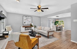 200 Sterling Browning Rd, Hollywood Park, TX 78232-1218