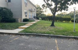 406 Cranbury Rd Apt 3, East Brunswick Twp., NJ 08816-3660