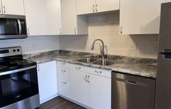 704 W Bailey St, Sioux Falls, SD 57104