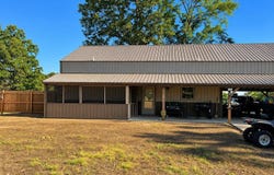 105 Old River Road, Newark, AR 72562
