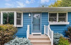 907 W Dean Avenue, Monona, WI 53716