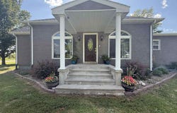 17598 472nd ST, Mystic, IA 52544