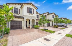 12767 SW 230th Ter, Miami, FL 33170
