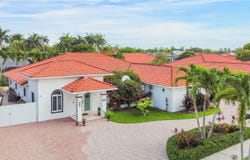 15263 SW 162nd St, Miami, FL 33187