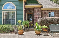 555 Clubhouse Drive, Pearl, MS 39208