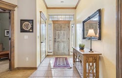 913 N Barn Hill Way, Mustang, OK 73064