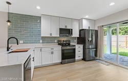16 SIDNEY Street, St. Augustine, FL 32084