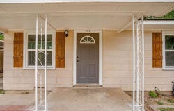 208 W 1st Street, Weatherford, TX 76086