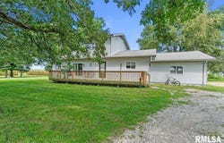 34187 E 6TH Drive, Pawnee, IL 62558
