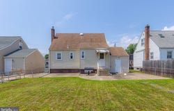 13 MONROE AVENUE, BELLMAWR, NJ 08031