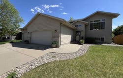 7809 W 55th St, Sioux Falls, SD 57106