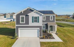 18 SMOKEHOUSE ROAD, CARLISLE, PA 17013