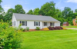 5218 Appomattox Road, Pleasant Garden, NC 27313