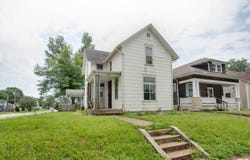 2034 STATE Street, Quincy, IL 62301