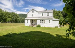 17564 State Route 22, Berlin, NY 12022