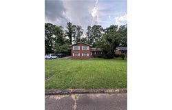 1046 Sans Souci Way, Clarkston, GA 30021