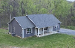 288 CAVERN Road, HEDGESVILLE, WV 25427