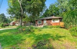 5928 Rolfe Road, Lansing, MI 48911