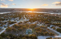 21603 Thomas CV, Lago Vista, TX 78645