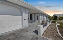 1002 STRAWPOCKET PLACE, SUN CITY CENTER, FL 33573