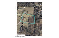 269 W HILLCREST Avenue, Holts Summit, MO 65043