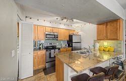 200 E SOUTHERN Avenue, Tempe, AZ 85282